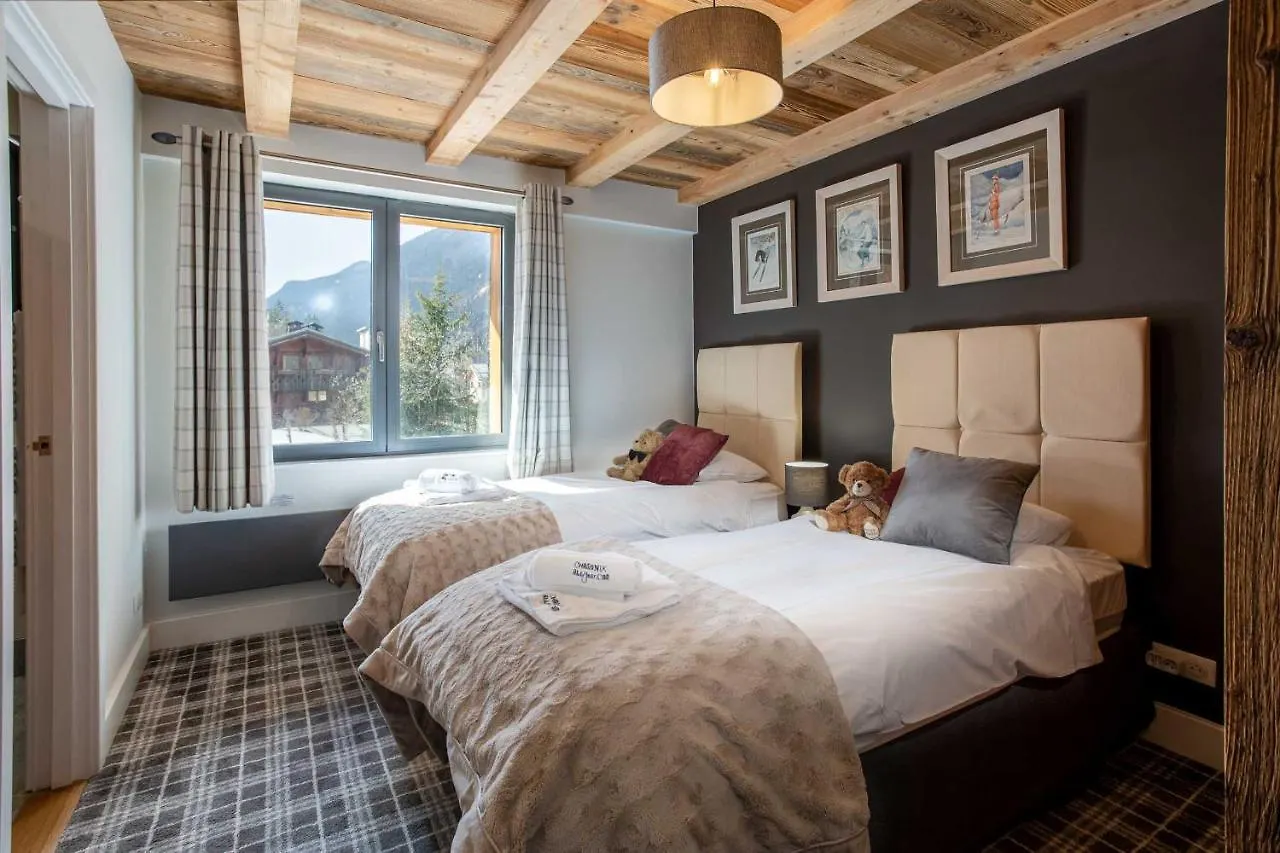 Apartment Chalet Des Amis Appt 2 - Chamonix All Year France